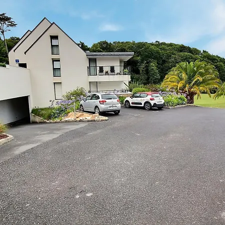 Face A Tome Holiday home *